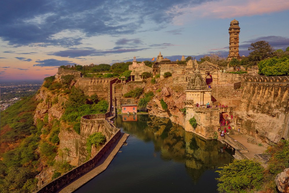The Largest Fortress in India,Chittorgarh Fort