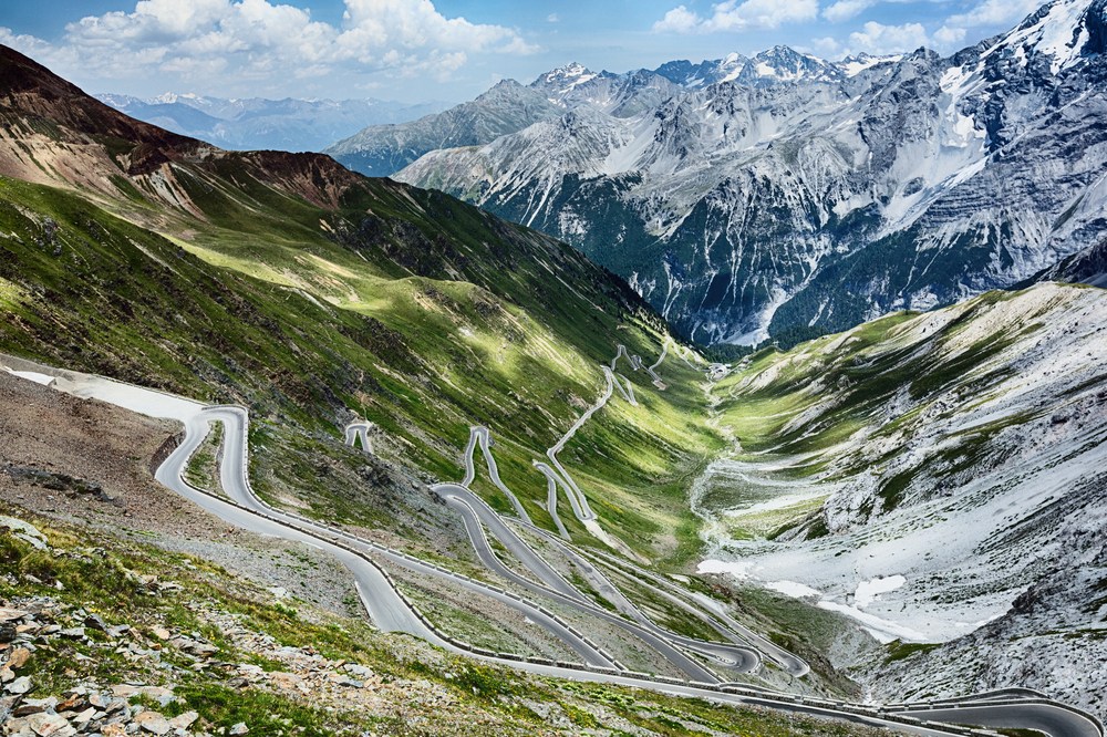 The Most Spectacular Highway Journeys Round The World