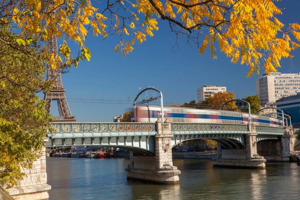 Paris Train