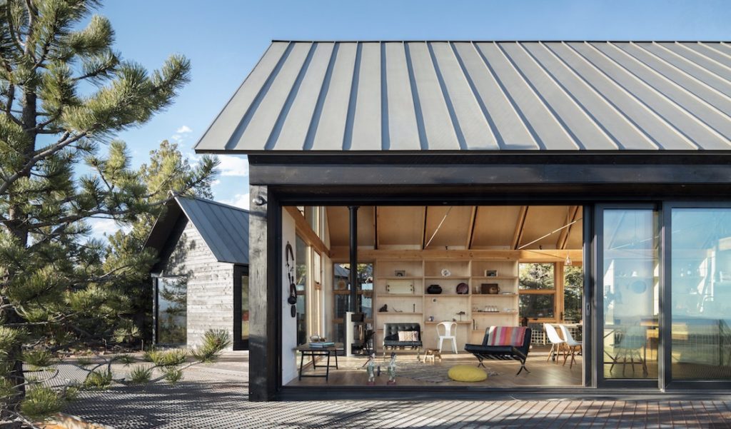 A Modernist Colorado Cabin