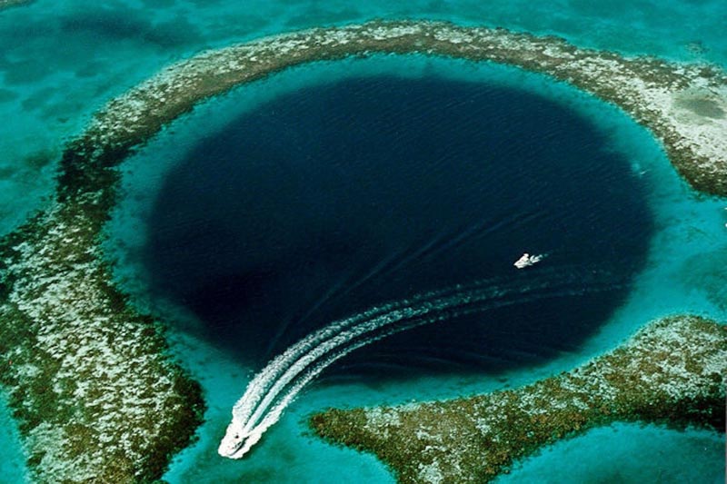 things to see in belize | blue hole