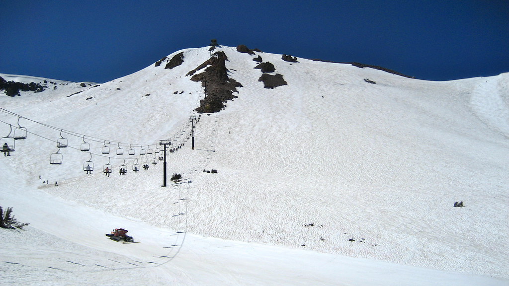 Mammoth Mountain ski