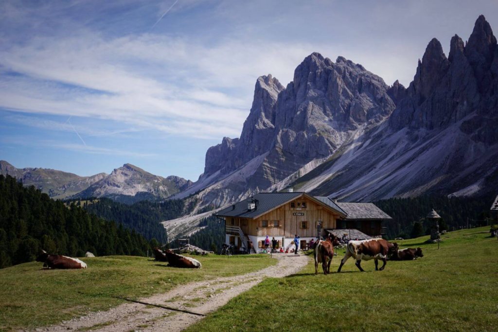 Rifugio Brogles / Brogles Hütte, Val Di Funes Hike, Dolomites