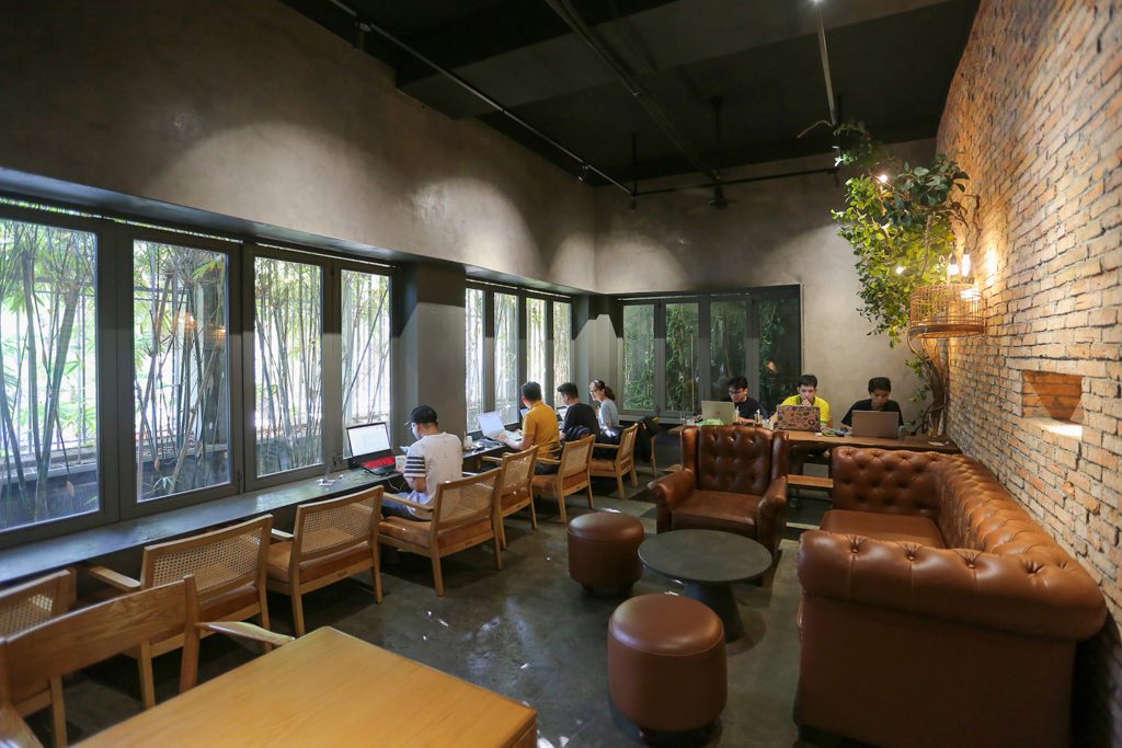 uniquely designed coffee shop in Vietnam