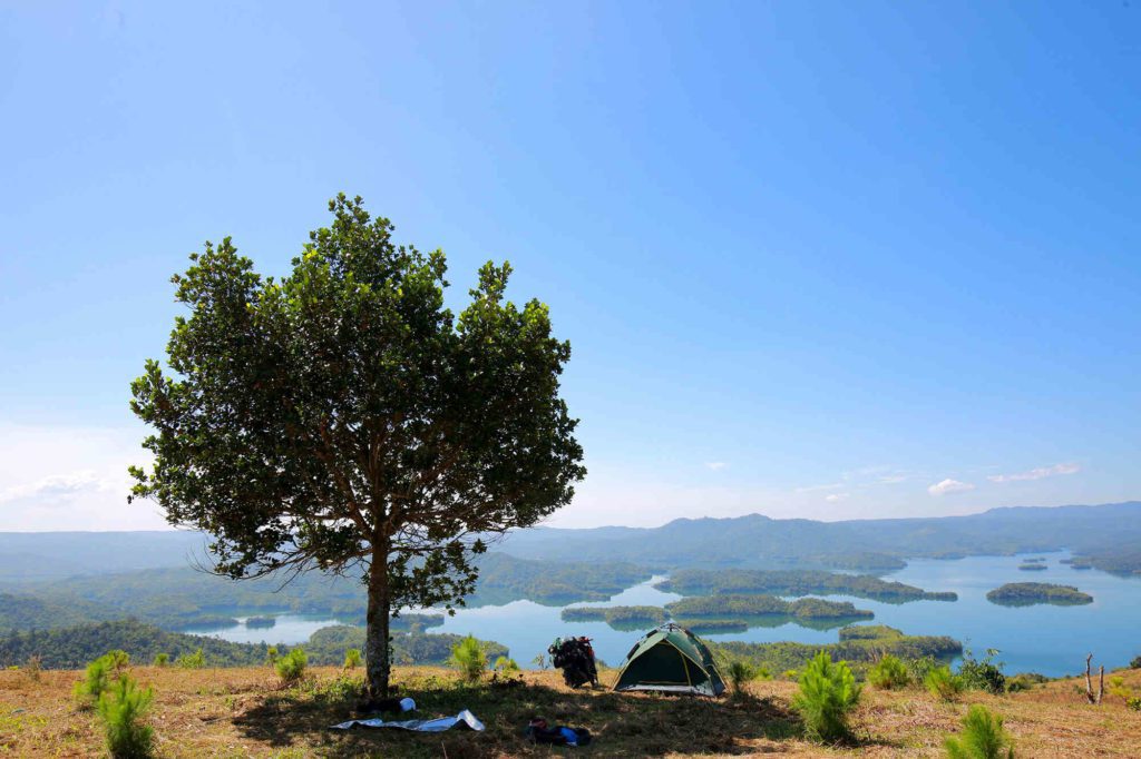 camping destinations to escape holiday crowds in vietnam