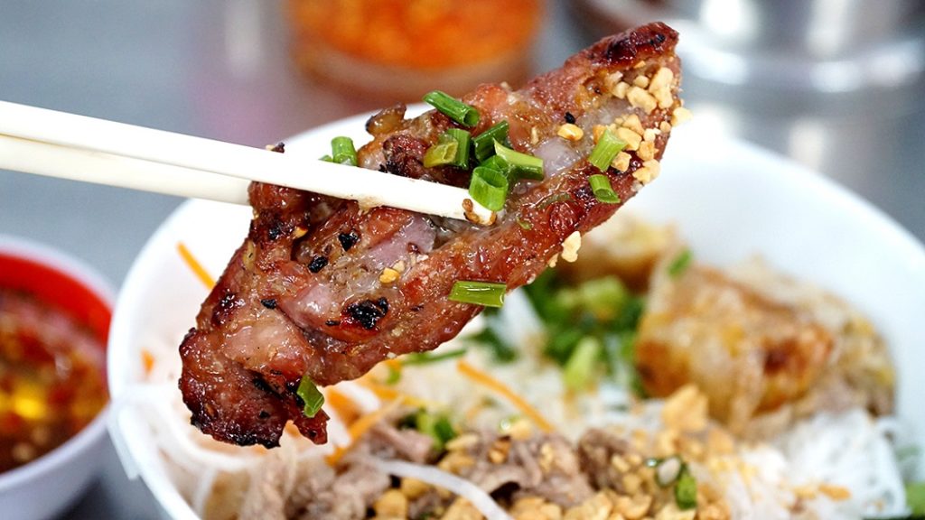 Vietnamese noodle dishes