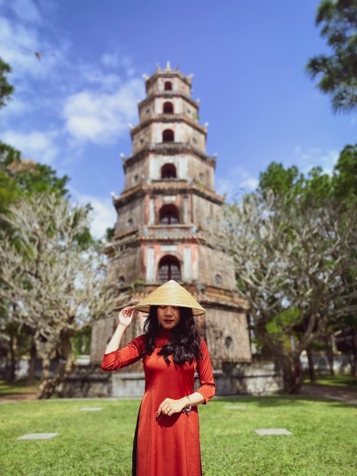 travel hue in vietnam